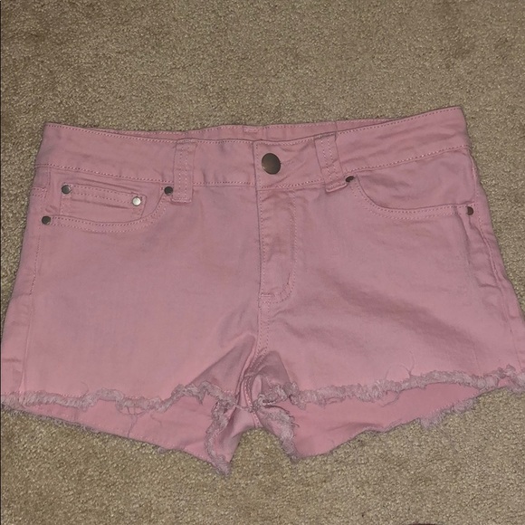 Pink jean cut off shorts - Picture 1 of 3
